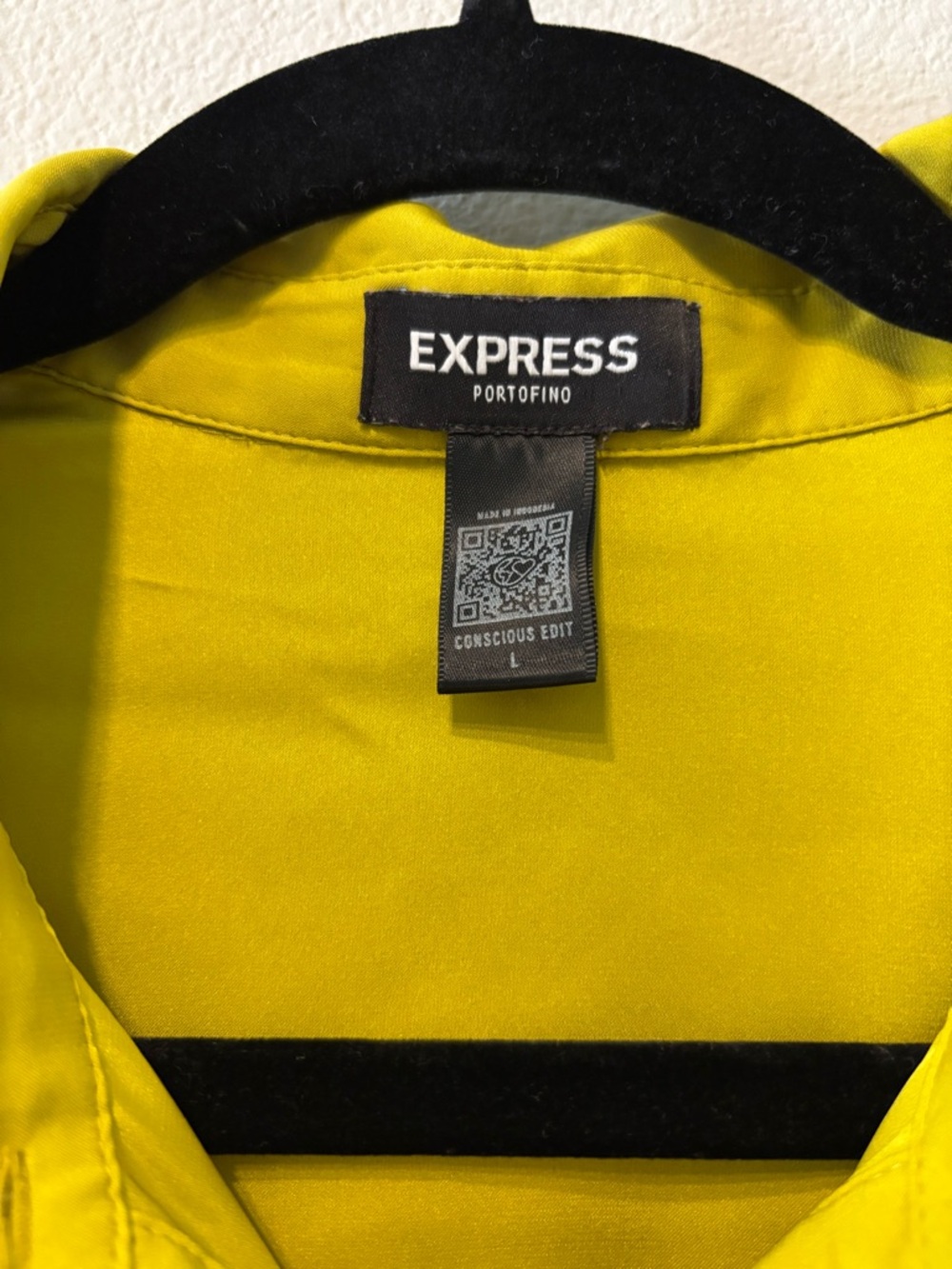 Express Portofino Tie Front Button Down Blouse Chartreuse Yellow Size L - Picture 3 of 6